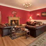 4 Bed In York Oc-55738 Elvington