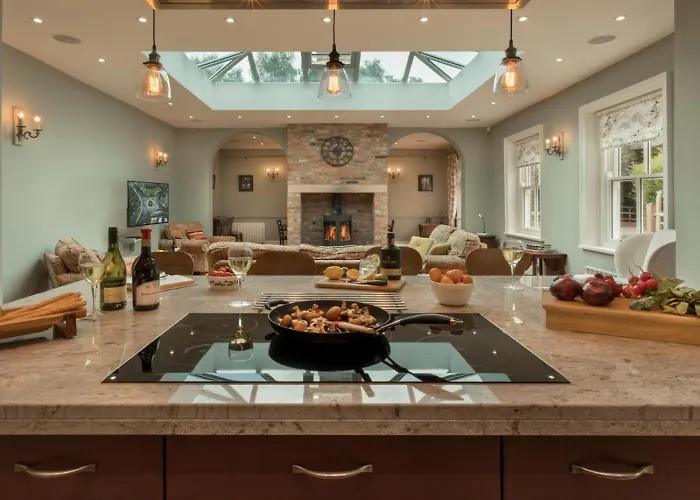 4 Bed In York Oc-55738 Elvington