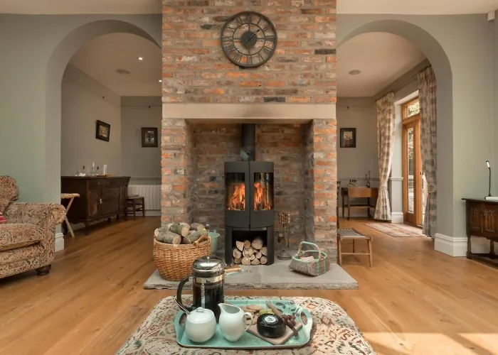 4 Bed In York Oc-55738 Сasa de vacaciones Elvington